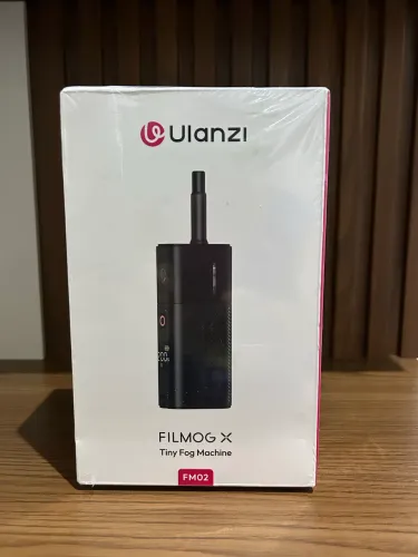 Máquina de Fumaça Portátil Ulanzi FM02 (Filmog X) - LACRADA