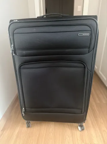 Mala Samsonite Grande Preta - Estado de Nova
