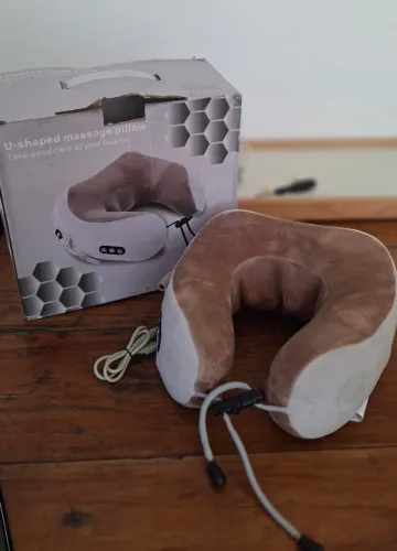 Vendo Almofada Massageadora de pescoço
