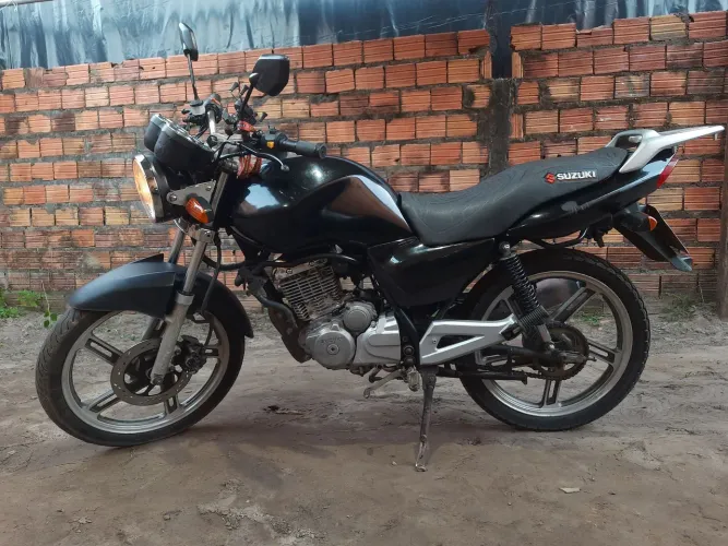 Suzuki GSR150i 2013