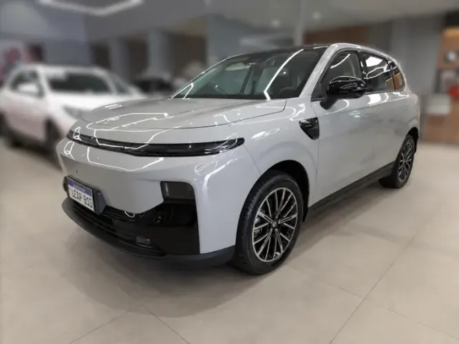 Leapmotor B10 BEV (Elétrico) 2027