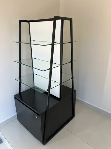 Estante vitrine expositora / prateleira