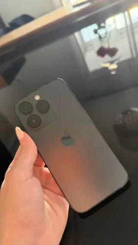 iPhone 14 PRO