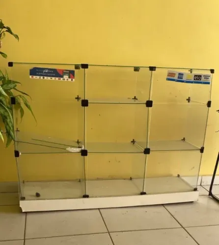 Expositor de vidro