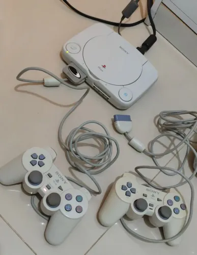 Playstation one slim 