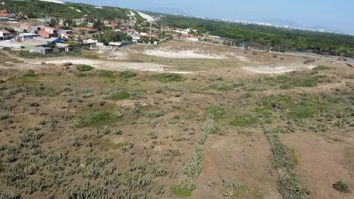 VENDE-SE TERRENO NA SABIAGUABA COM FRENTE PRA AV. ATLANTICO