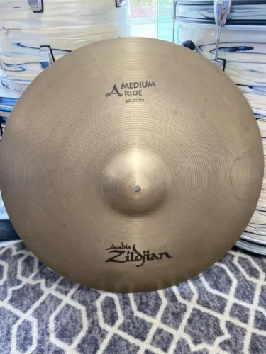Zildjian Avedis A Médium Ride 20 Prato de Condução - Oportunidade
