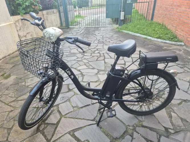 Bicicleta elétrica Lev L plus aro 26