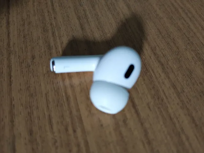 Airpods lado esquerdo A2699 Vietnam