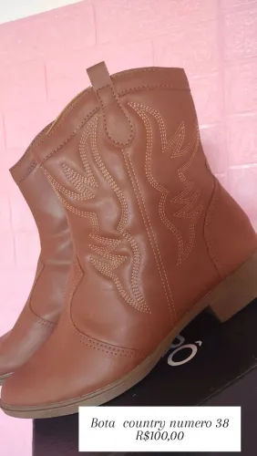 Bota country feminina