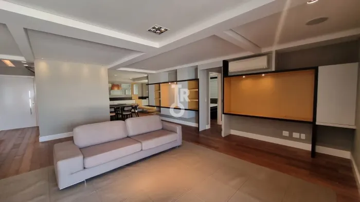 Cobertura Duplex à Venda  270 m²  3 Suítes  Condomínio Golden Garden  Jundiaí/SP