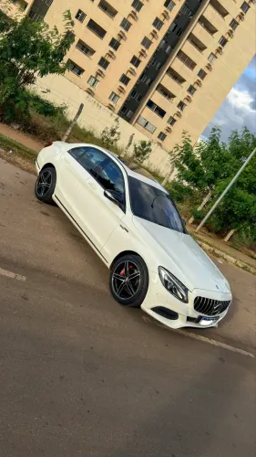 Mercedes-Benz C-200 Avantgarde 2.0 TB 16V 184cv Aut. 2015