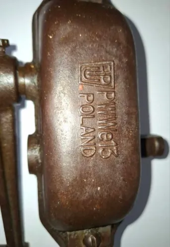 Furadeira Polonesa manual