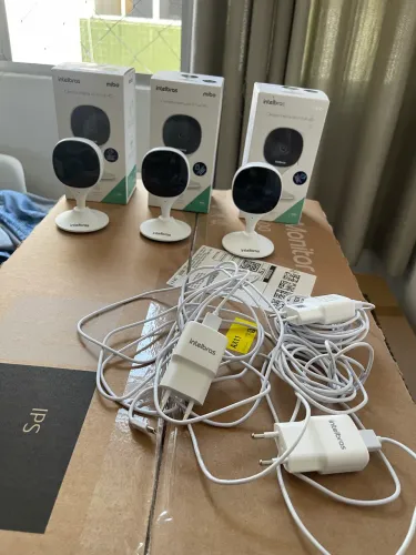 Câmera Wi-Fi Full HD Intelbras Mibo iMX C