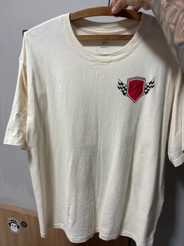 camiseta baggy