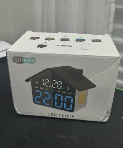 relógio digital de mesa - novo