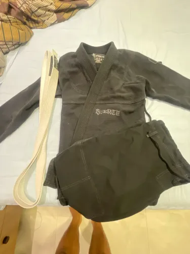 Kimono suerte A3 + faixa branca jiu jitsu