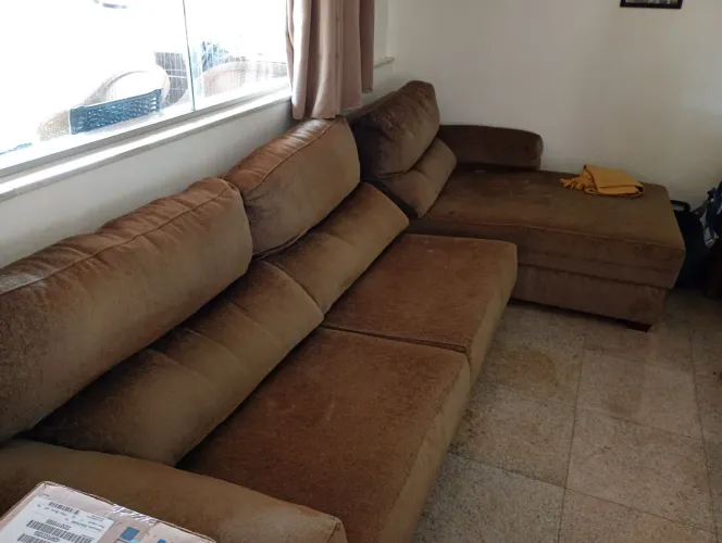 Sofá Feeling retrátil e reclinável 3,28m, para lavar e fazer pequenos reparos.