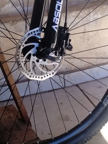Vende se baike de competição 29