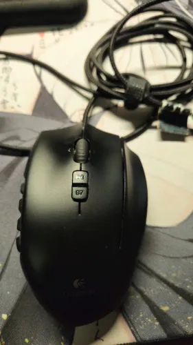 Mouse Gamer MMO Logitech G600 - Usado/Clique Duplo