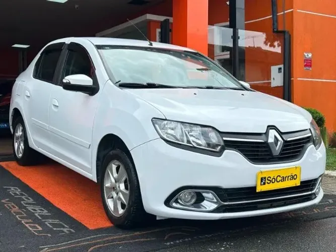 Renault Logan Dynamique Hi-flex 1.6 8V 4P 2014