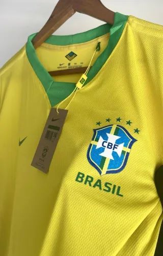 Blusa da seleção brasileira apenas no atacado.