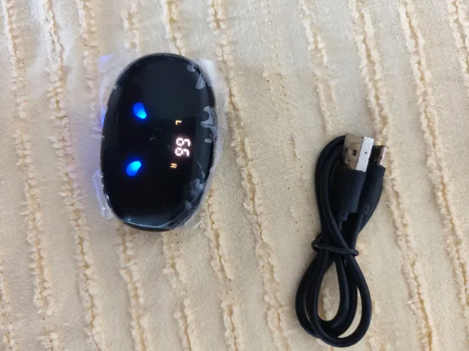 Fone de ouvido com bluetooth digital novo última peça 