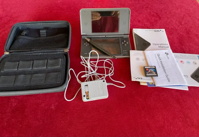 Nintendo DSi XL