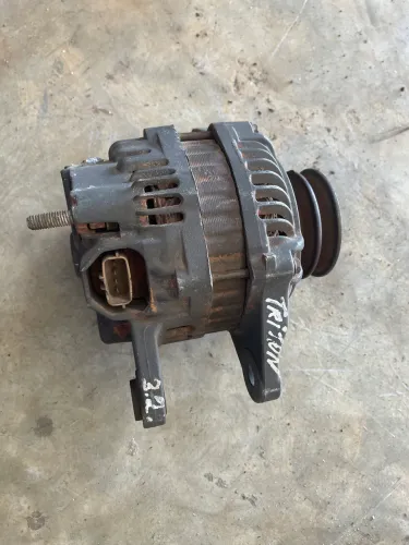 Alternador L200 triton 3.2
