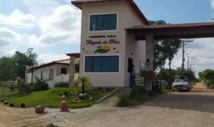 COND FAZENDA DA PRAIA - Lote plano - 3000m² - RGI - Ótima Vizinhança - ExcLocalização - Op