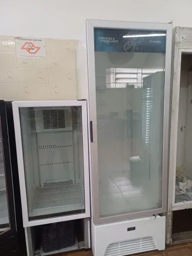 Frezzer VF50 Metalfrio Semi novo