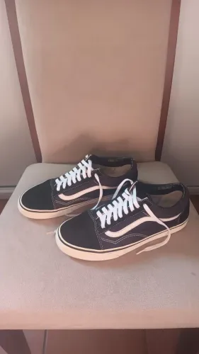Vendo sapato vans tamanho 40 leia a descrição