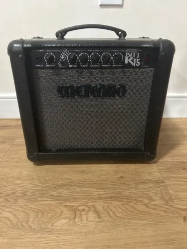 Cubo Amplificador Meteoro Nitro 15
