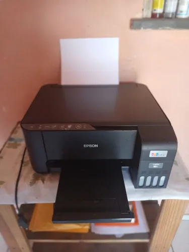 Vendo impressora Epson l3250 seminova