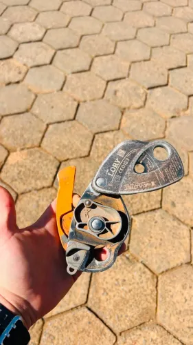 Descensor / Freio Auto-Blocante Skylotec Lory (Trabalho em Altura / Rapel)