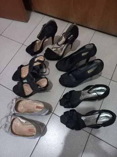 5 pares de calçados femininos