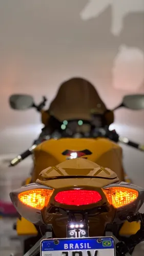 GSXR Srad 1000 2008 baixo KM