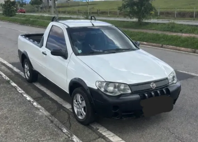 Fiat Strada 1.4 MPI Fire Flex 8V CS 2010