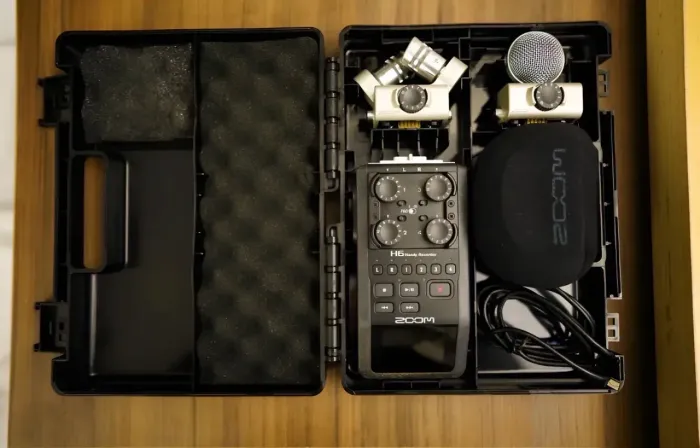 GRAVADOR, INTERFACE ZOOM H6 top