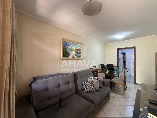 Casa Geminada com 2 Quartos sendo 1 Suíte com Espaço Gourmet à Venda, 91m², Santa Amélia,