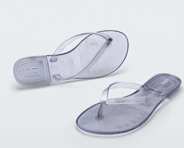 MELISSA HARMONIC JELLY + ANTONELA BRAGA