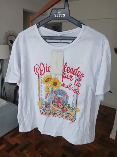 Camiseta Branca Lez a Lez