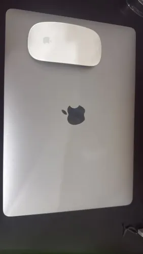 MacBook 2019