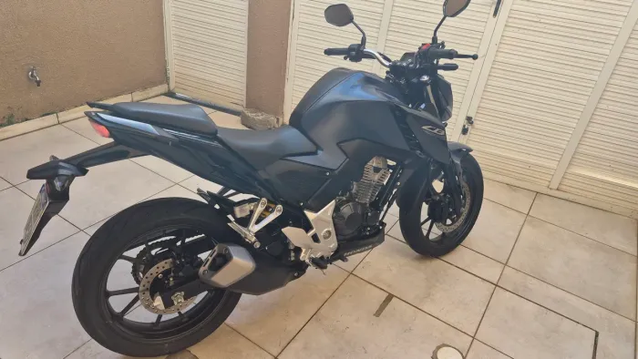 CB 300 TWISTER