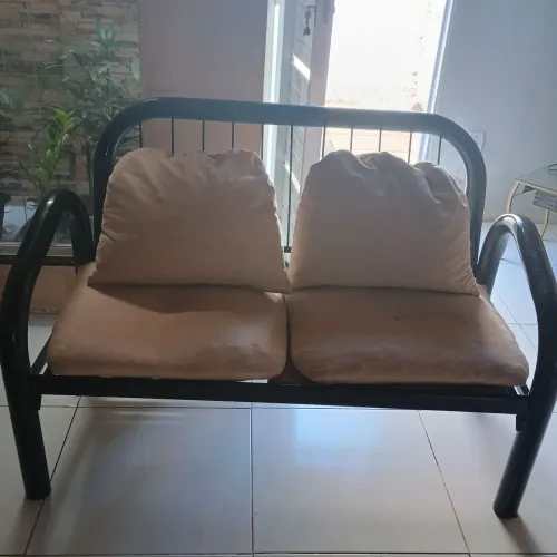 Sofá dois lugares
