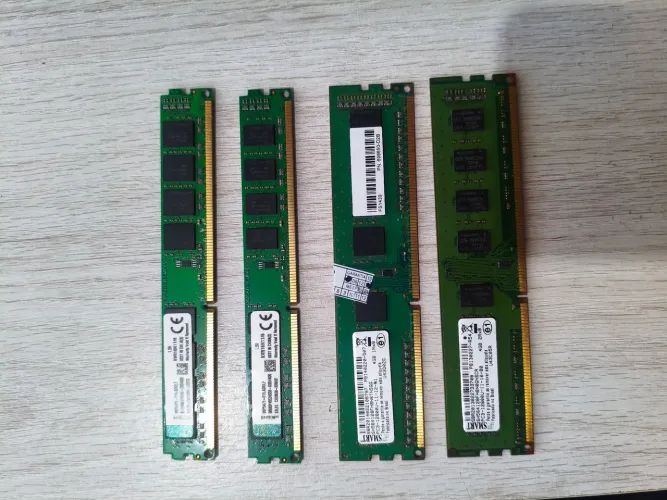 Lote Memória RAM DDR3 2x8gb Kingston e 2x4gb SMART
