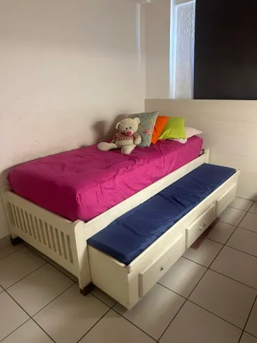 Cama de solteiro 