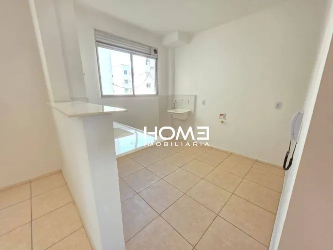 Apartamento à Venda no Condomínio Parque Serra Salvatori | 2 Quartos | Reformado | Vaga de