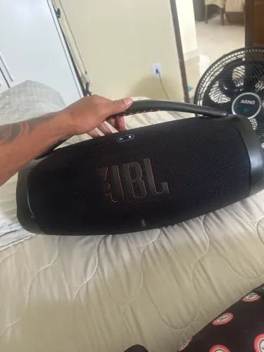 Jbl boombox 3