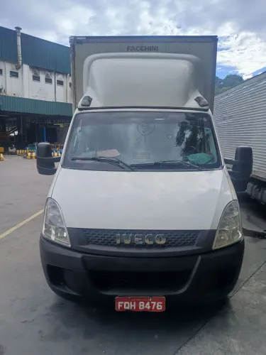 Transporte de mudanças e fretes, serviços pra empresas, free-lancer